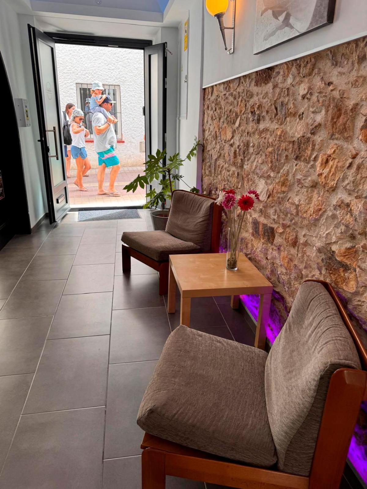 Hostal Mediterráneo Tossa de Mar Exterior foto